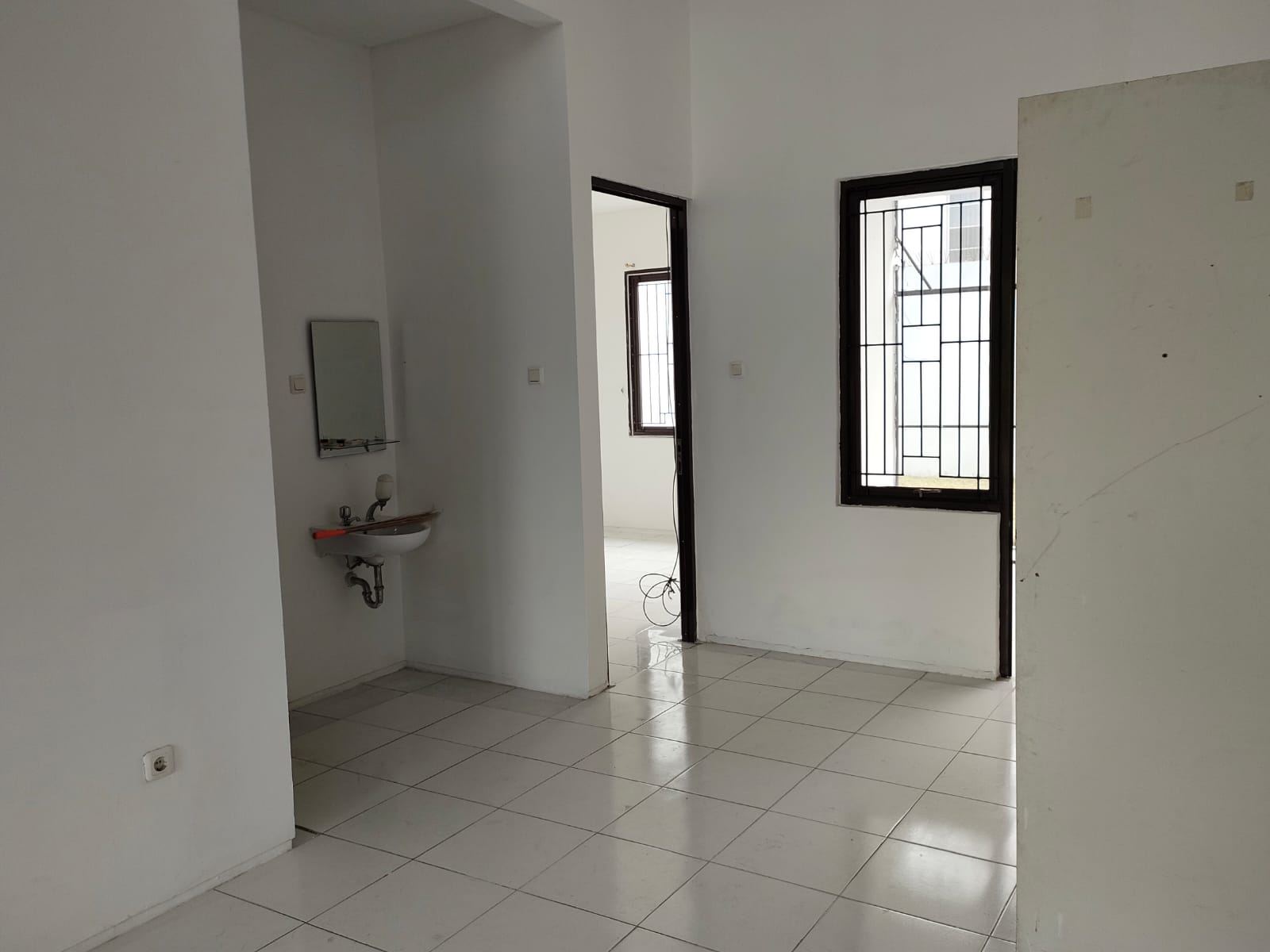 Rumah Dijual di Cluster Ellysium Lippo Cikarang